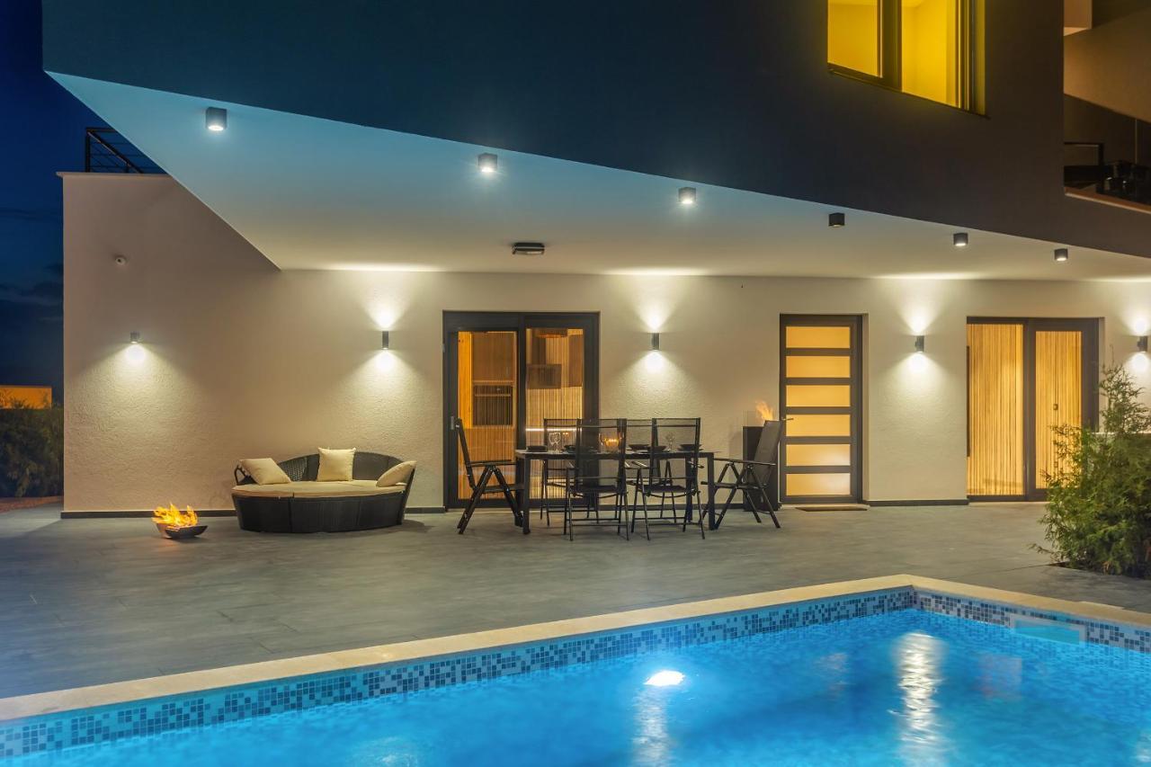 Luxury apartment NOA Njivice Extérieur photo