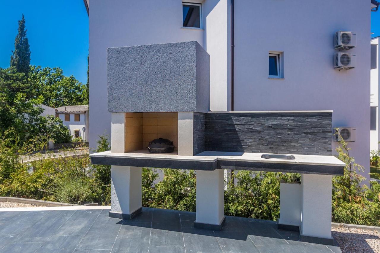 Luxury apartment NOA Njivice Extérieur photo