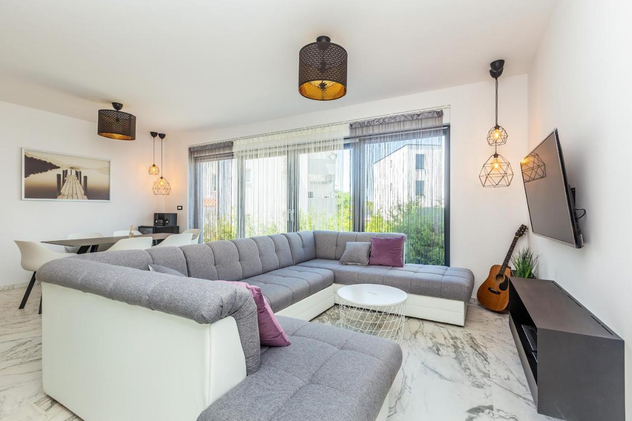 Luxury apartment NOA Njivice Extérieur photo
