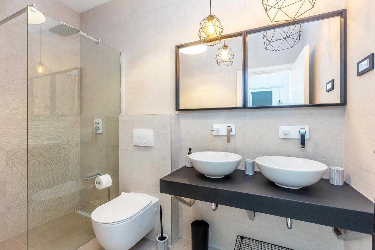Luxury apartment NOA Njivice Extérieur photo