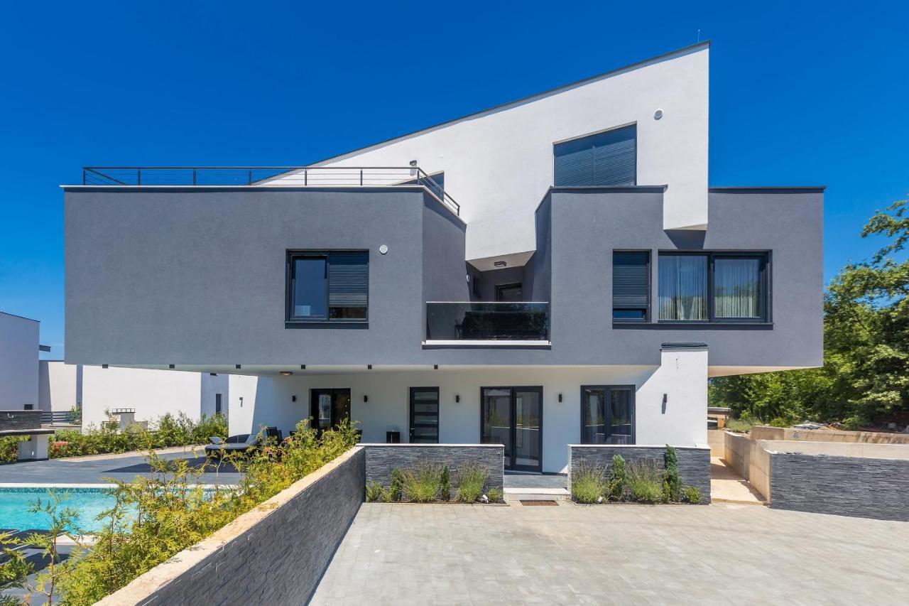 Luxury apartment NOA Njivice Extérieur photo