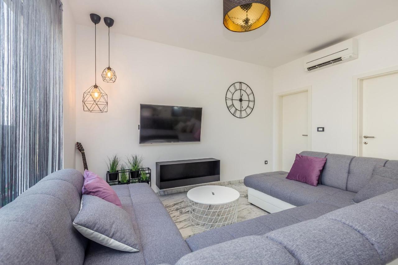 Luxury apartment NOA Njivice Extérieur photo